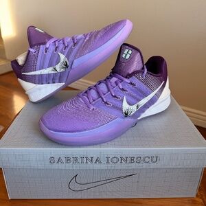 Sabrina 3 “Flowers” Men’s Size 11